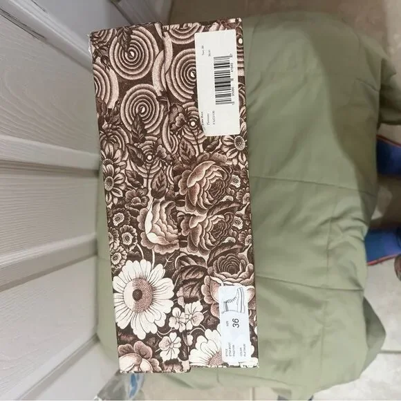 NEW ULLA JOHNSON etna boot in platinum - Picture 4 of 12